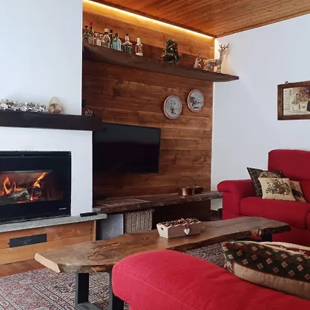 Ampio Giardino Adiacente Piste Sci