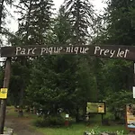 Appartamento ampio giardino adiacente piste sci *