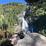 Appartamento ampio giardino adiacente piste sci *
